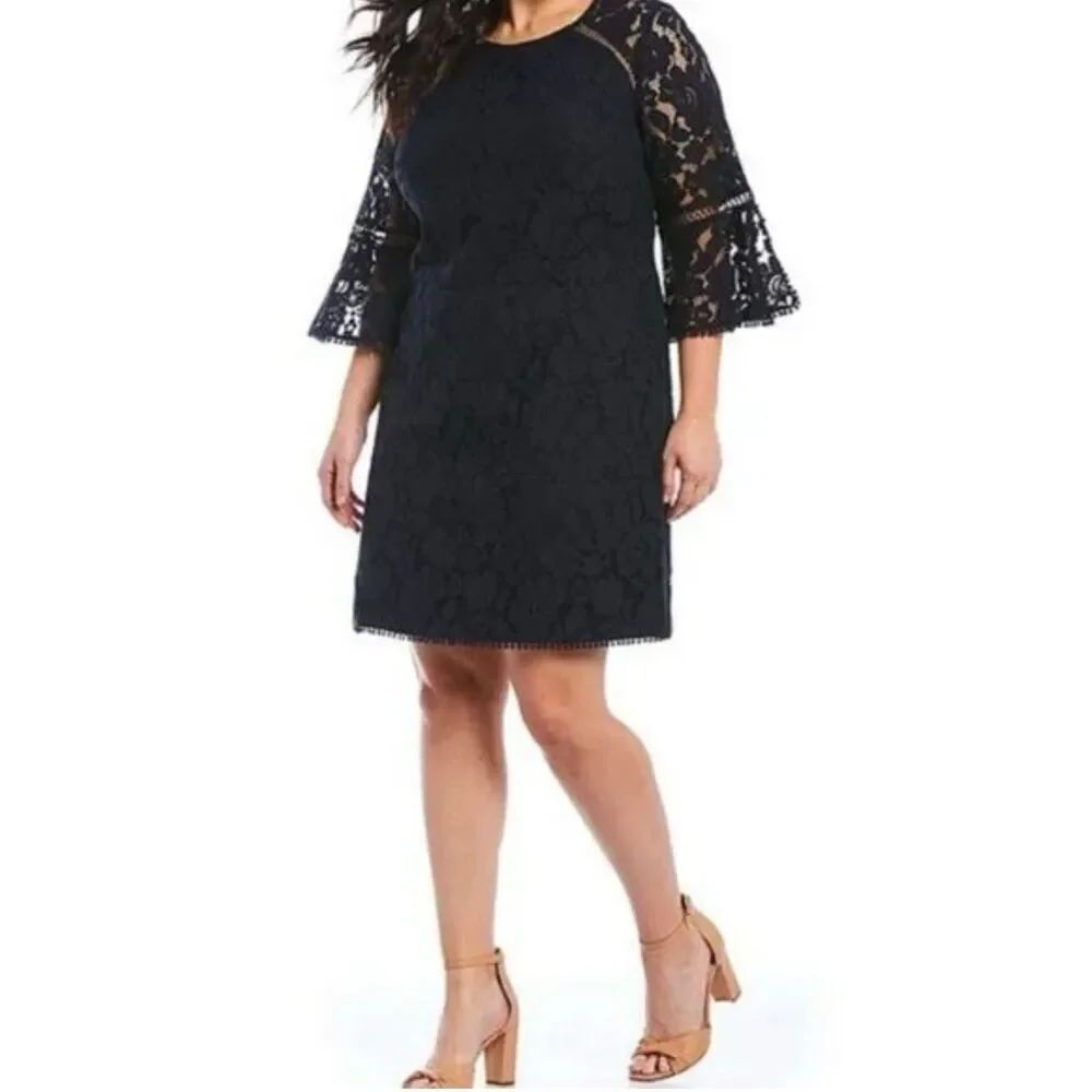 Vince Camuto Navy Lace Dress Bell Flare Sleeve Plus Sz. 24W Easter Spring Weddin